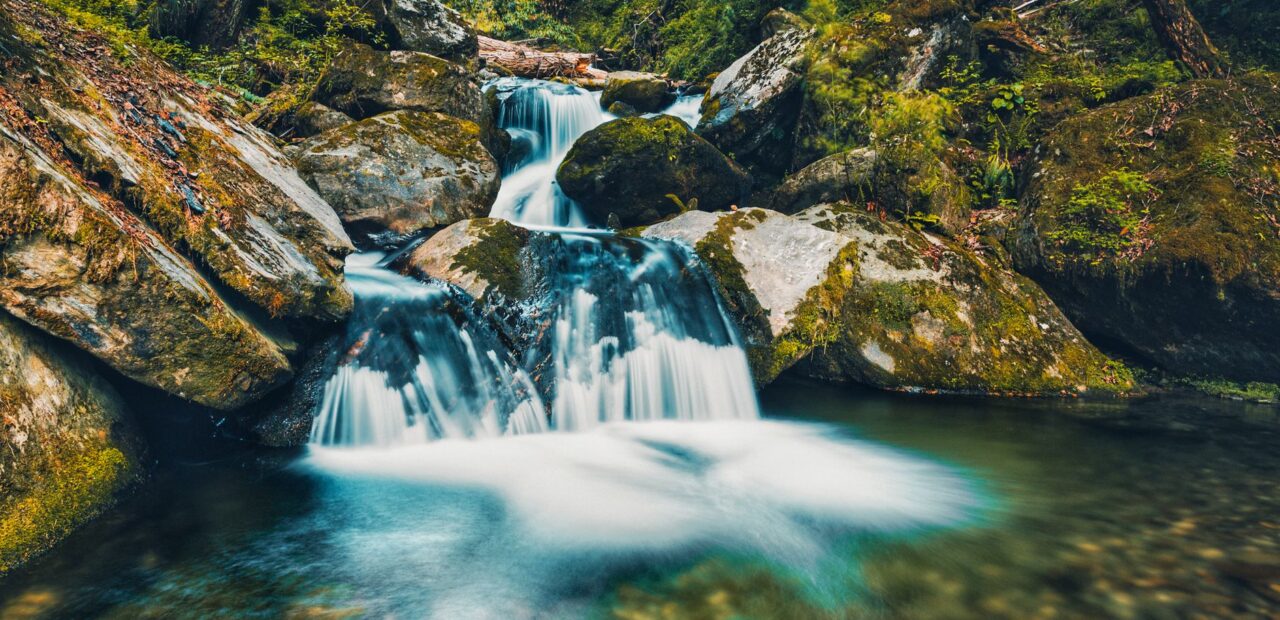 Mandakini waterfall scene