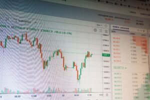 Parker Hannifin buy rating